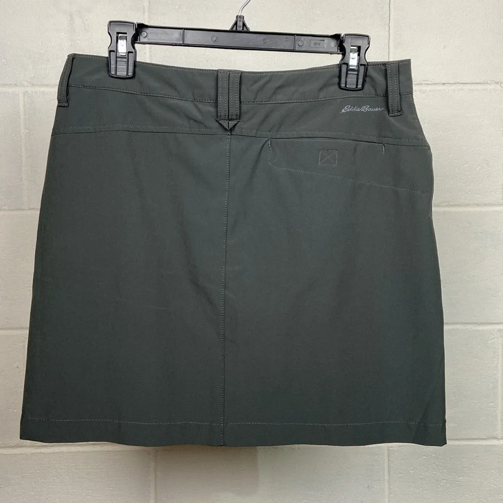 Eddie Bauer‎ Women's Athletic Skort Stretch Pockets Size 8 Grey Golf Pickleball